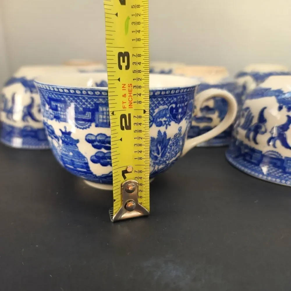 Set of 8 antique Blue willow ceramic tea cups